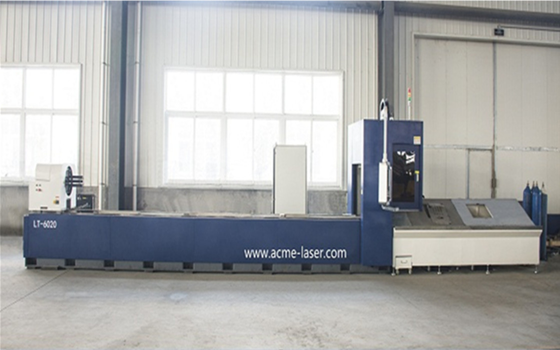 Metal Tube Laser Cutting Machine3.jpg Metal Tube Laser Cutting Machine3.jpg