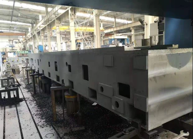 Heavy-Duty Machine Bed-Tube Fiber Laser Cutting Machine 1