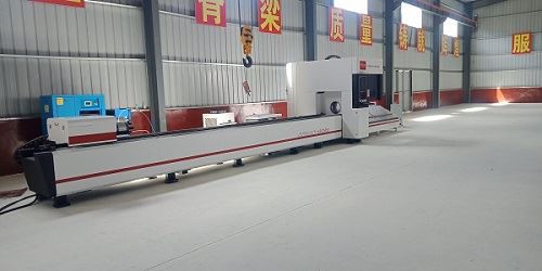 6m Tube Laser Cutting Machine With 250mm Chuck
