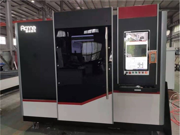 Full Protective Cover Double Exchange Work Table Metal Sheet Fiber Laser Cutting Machine Full Protective Cover Double Exchange Work Table Metal Sheet Fiber Laser Cutting Machine