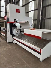 Metal Tube Laser Cutting Machine For 6m Length 250mm Diameter Metal Pipe Cutting